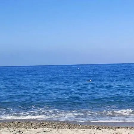 Hotel Morales 3*