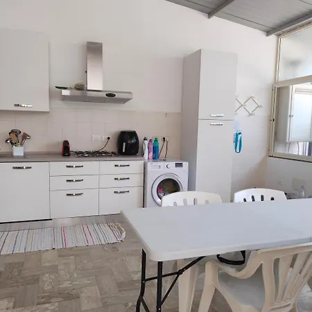 Morales 3* Marina di Davoli
